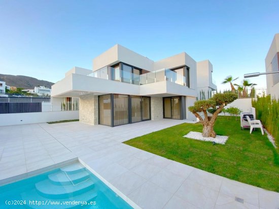 Villa en venta en Finestrat (Alicante)