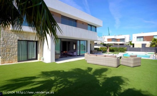 Villa en venta en Finestrat (Alicante)