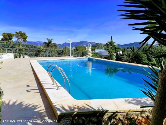 MAGNIFICA VILLA EN SANTA PONSA - BALEARES