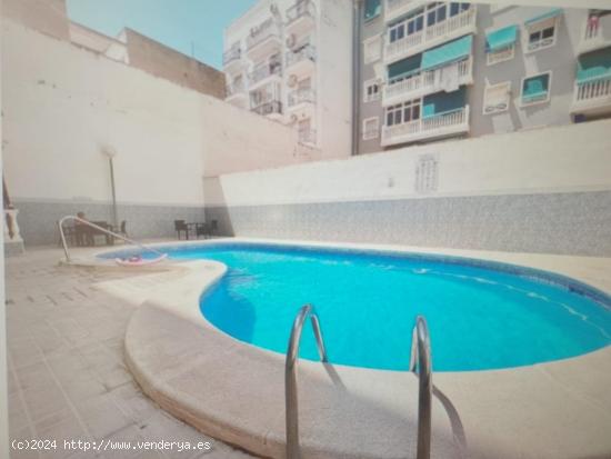  Se Vende en Torrevieja - ALICANTE 