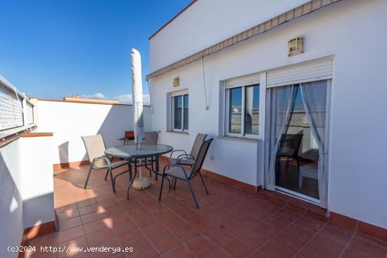  ATICO EN ARMILLA,  CON TERRAZA,  AMUEBLADO, GARAJE Y TRASTERO. - GRANADA 