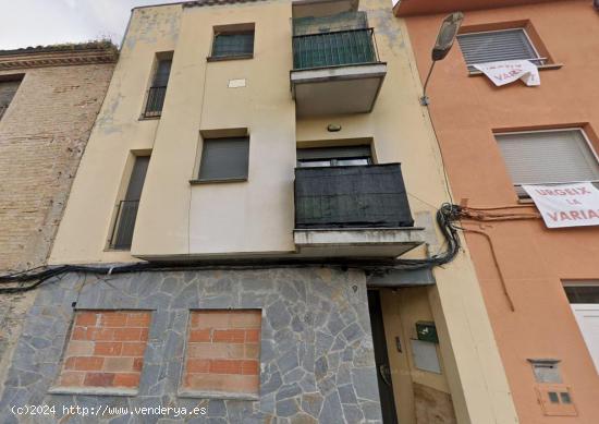 Se vende piso OKUPADO en Roda de Ter (Barcelona) - BARCELONA