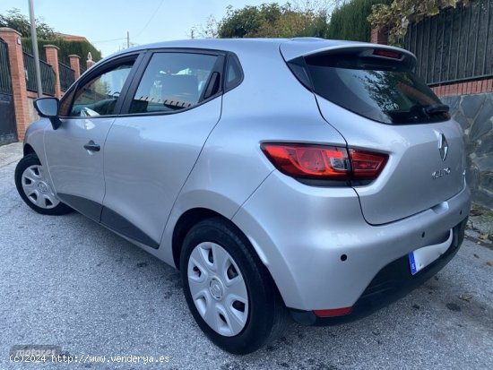 Renault Clio 1.5 D SPORT-KLIMA A/C-BLUETOOTH-PARKTRONIC-TEMPOMAT de 2015 con 202.000 Km por 5.300 EU