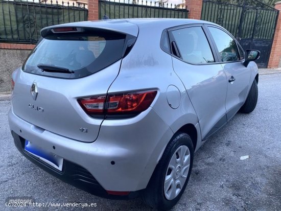 Renault Clio 1.5 D SPORT-KLIMA A/C-BLUETOOTH-PARKTRONIC-TEMPOMAT de 2015 con 202.000 Km por 5.300 EU