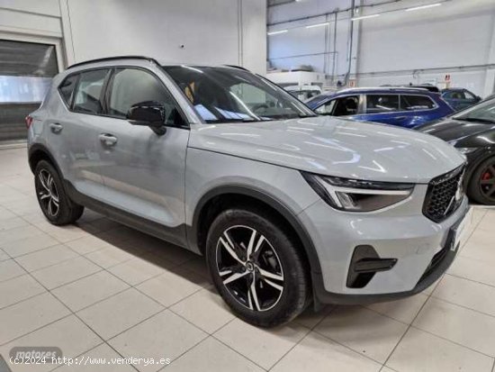 Volvo XC40 XC40 Plus, T2 automatico, Gasolina, Dark de 2023 con 13.000 Km por 36.750 EUR. en Navarra