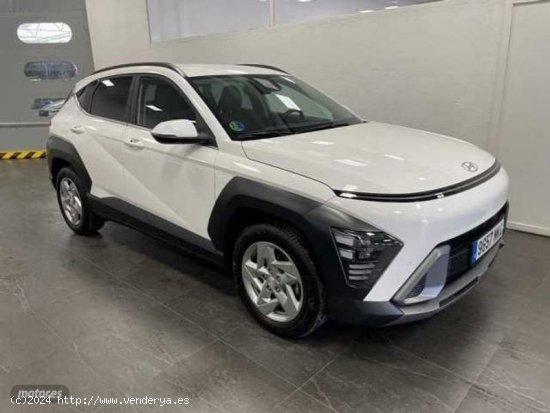 Hyundai Kona 1.0 TGDI 48V Klass 4X2 de 2023 con 10.260 Km por 27.900 EUR. en Madrid