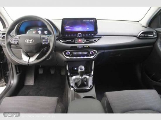 Hyundai i30 1.0 TGDI 48V Klass de 2024 con 8.816 Km por 22.490 EUR. en Madrid