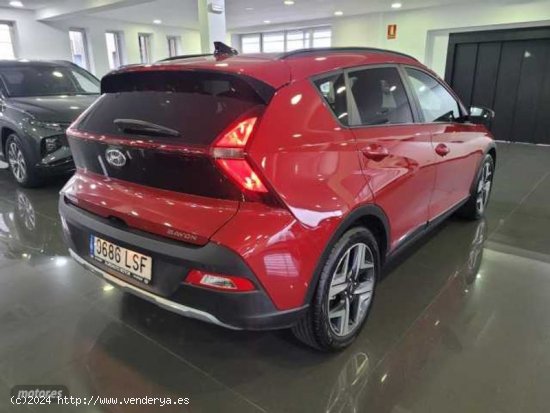 Hyundai Bayon 1.0 TGDI 74kW (100CV) Tecno de 2021 con 25.000 Km por 16.500 EUR. en Madrid