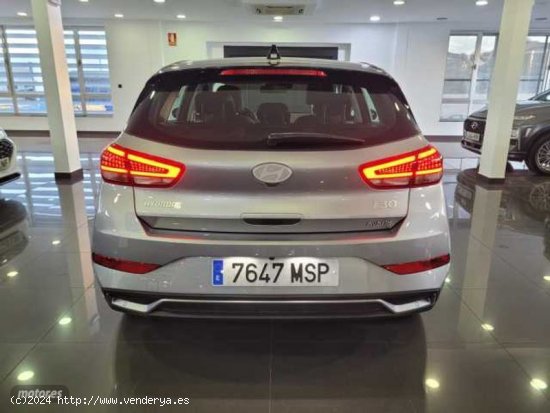 Hyundai i30 1.0 TGDI 48V Klass de 2024 con 11.178 Km por 22.490 EUR. en Madrid