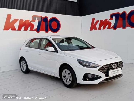 Hyundai i30 1.5 DPI Essence 110 de 2024 con 5.621 Km por 17.900 EUR. en Girona