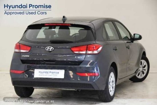 Hyundai i30 1.5 DPI Essence 110 de 2024 con 7.939 Km por 17.900 EUR. en Girona