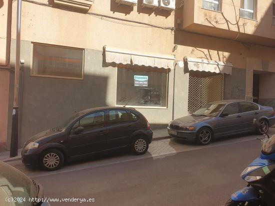  LOCAL COMERCIAL EN BARRIO LOS ANGELES - ALMERIA 