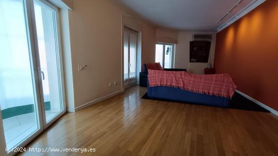 APARTAMENTO EN ZONA CENTRO CON UN DORMITORIO - ZAMORA