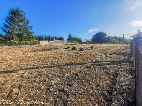 Finca urbana en A Cañota, Sada,  con posibilidad para dos casas - A CORUÑA