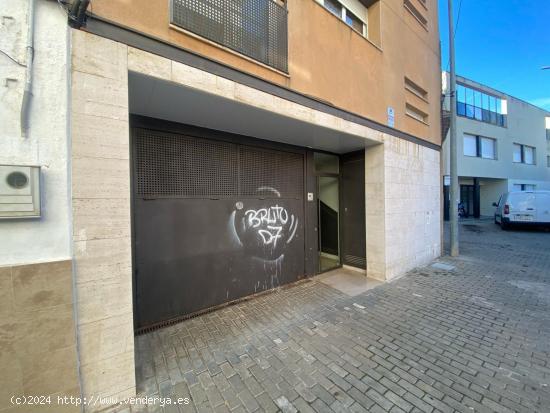 SE VENDE PLAZA DE APARCAMIENTO EN SABADELL. ZONA POBLENOU - BARCELONA