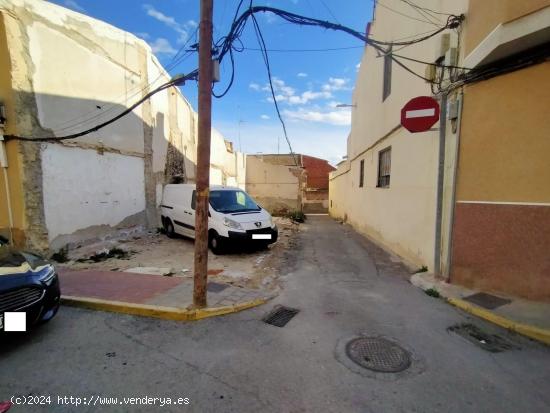 Oportunidad - SOLAR EN ESQUINA - MURCIA