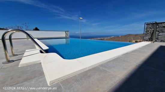 Fantastica villa moderna de nueva construccíon en Roque del Conde Adeje - SANTA CRUZ DE TENERIFE