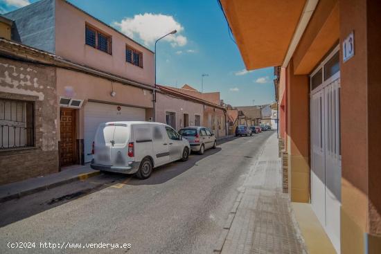 ADOSADO en Barrio Peral de Cartagena - MURCIA