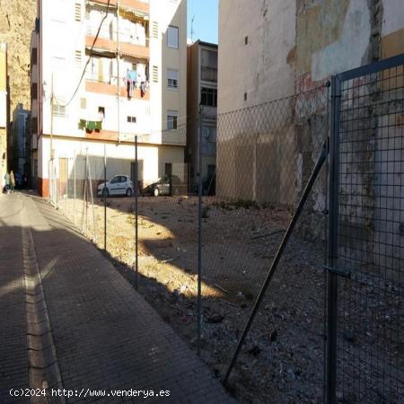 SOLAR URBANO DE 405 M2 EN ORIHUELA CENTRO  SOLAR URBANO EDIFICABLE EN EL CENTRO DE ORIHUELA, EN LA F