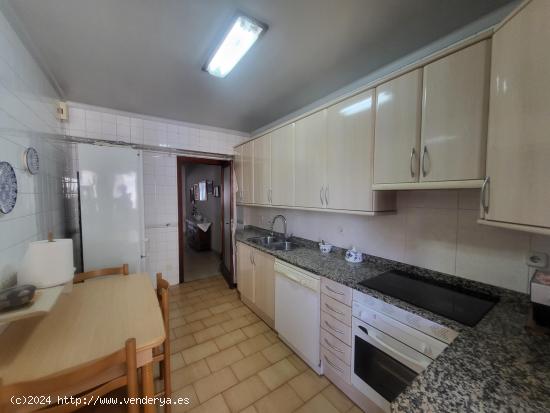 Se vende piso de 3 dormitorios en Calle LLuis Marti - BALEARES