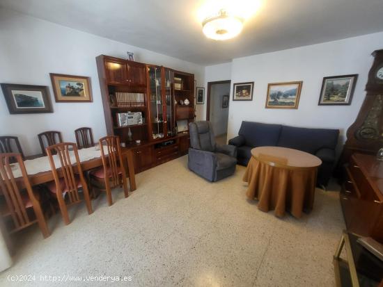 Se vende piso de 3 dormitorios en Calle LLuis Marti - BALEARES