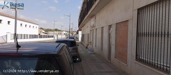 Venta de Piso en Los Santos de Maimona (Badajoz) - BADAJOZ