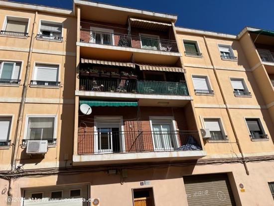 PISO EN BARRIO DE SAN JUAN PARA REFORMAR - ALBACETE