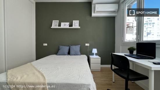 Precioso apartamento de 4 dormitorios en Madrid - MADRID