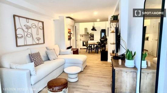 Apartamento entero de 3 habitaciones en Barcelona. - BARCELONA