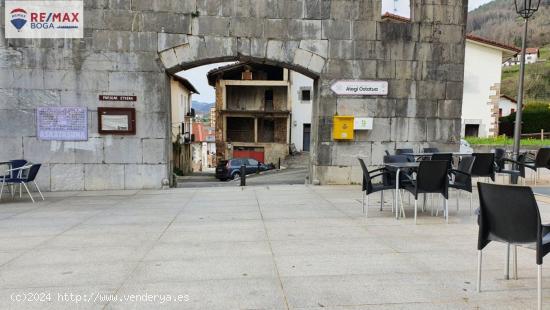 Casa de piedra en el centro para rehabilitar. - GUIPUZCOA