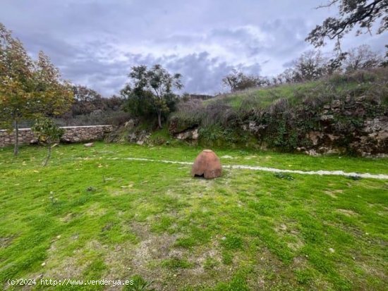 Villa en venta en Valencia de Alcántara (Cáceres)