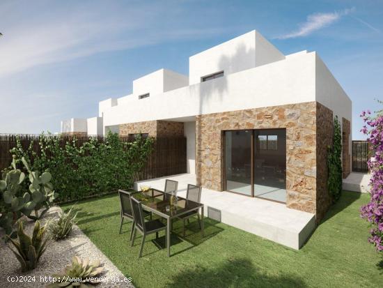 NUEVAS VILLAS PAREADAS E INDEPENDIENTES EN ORIHUELA COSTA !!! - ALICANTE