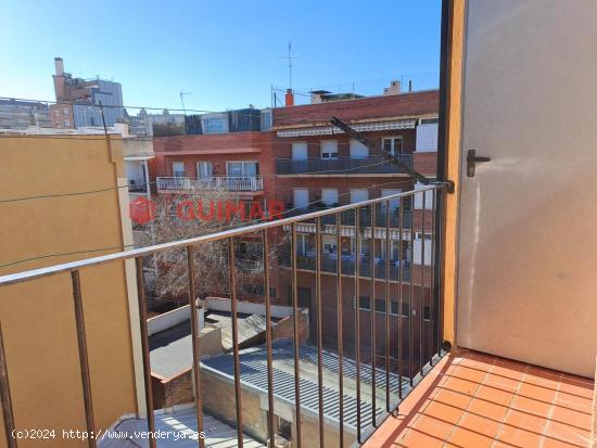  ¡Inversión Ideal en Barcelona! Edificio en Venta en la Calle Arizala - BARCELONA 