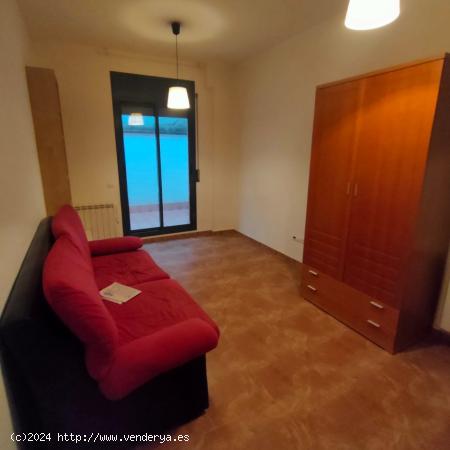 PISO SEMINUEVO EN VENTA CON TERRAZA 12M2, PARQUING Y TRASTERO - BARCELONA