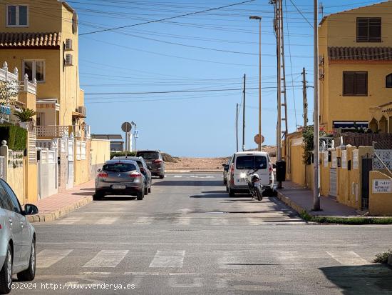 Frutales! Fantástico bungalow con amplia terraza y sin gastos de comunidad - ALICANTE