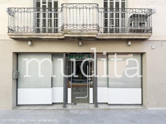 Unifamiliar adosada en venta  en Manlleu - Barcelona