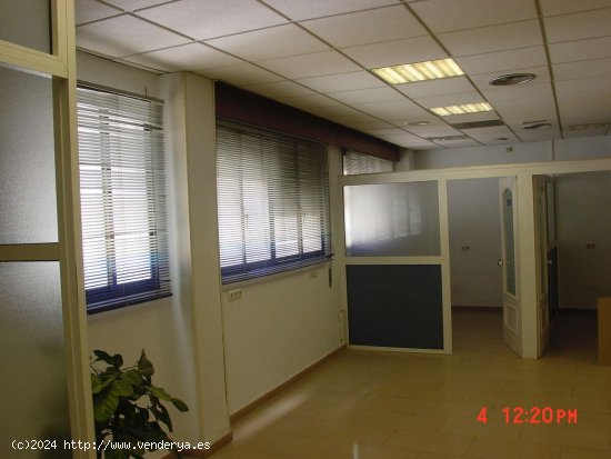 Local comercial en Venta en Centro - Almería