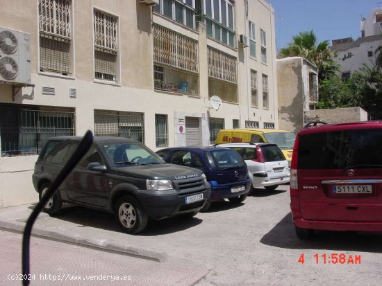 Local comercial en Venta en Centro - Almería