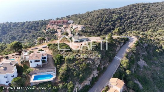 PARCELA EDIFICABLE CON VISTAS AL MAR EN SA TUNA, BEGUR