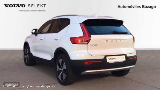 Volvo XC40 XC40 Core, T2 automatico, Gasolina de 2023 con 31.869 Km por 33.900 EUR. en Salamanca