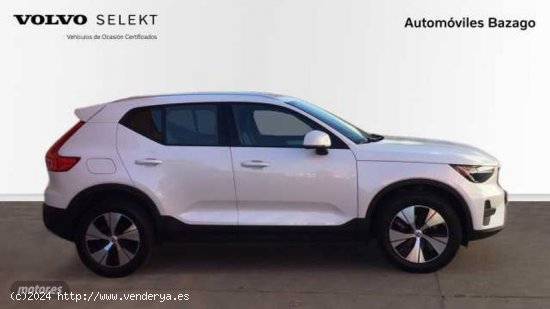 Volvo XC40 XC40 Core, T2 automatico, Gasolina de 2023 con 31.869 Km por 33.900 EUR. en Salamanca