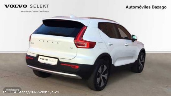 Volvo XC40 XC40 Core, T2 automatico, Gasolina de 2023 con 31.869 Km por 33.900 EUR. en Salamanca