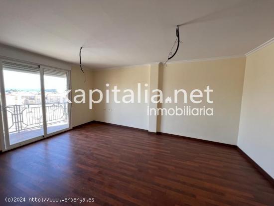 ESTUPENDO PISO A LA VENTA EN ALCUDIA DE CRESPINS - VALENCIA