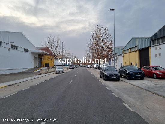 Nave industrial en alquiler en Ontinyent - VALENCIA