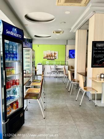  Cesión de Cafetería, heladería, pastelería con terraza en Valencia. - VALENCIA 