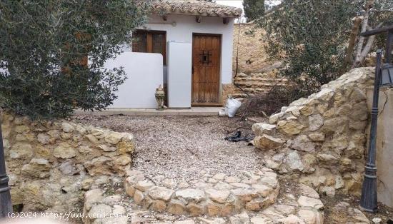 SE VENDE HOTEL RURAL EN CARAVACA DE LA CRUZ - MURCIA