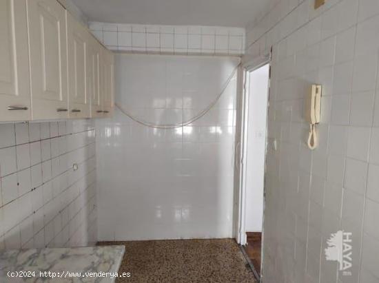 Piso en venta en Calle Perdido, 5º, 50015, Zaragoza (Zaragoza) 85.000 € - ZARAGOZA