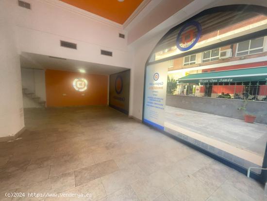 Local comercial en Barrio Junterones de Murcia - MURCIA