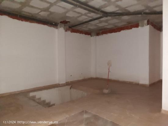 OPORTUNIDAD SE VENDE ESTUPENDO LOCAL EN CALLE FLORIDABLANCA - MURCIA