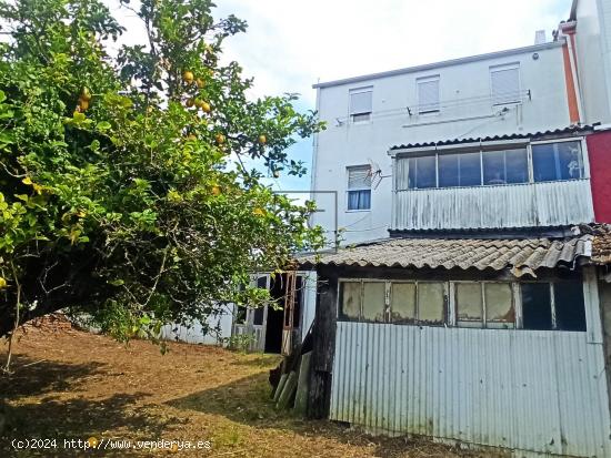 Edificio con finca en San Juan, Ferrol - A CORUÑA